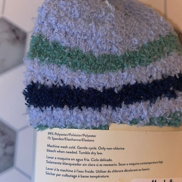 Lucky Brand Women’s Fuzzy No Show Socks Blue Green White 4 Pairs NWT - Picture 4 of 4